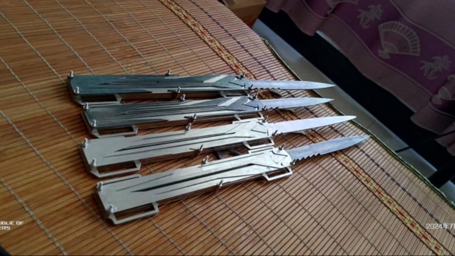 刺客信条袖剑不切手指怎么做到的？设计揭秘！