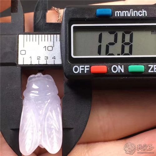 翡翠大师下载手机版，随时随地鉴定估价超方便！