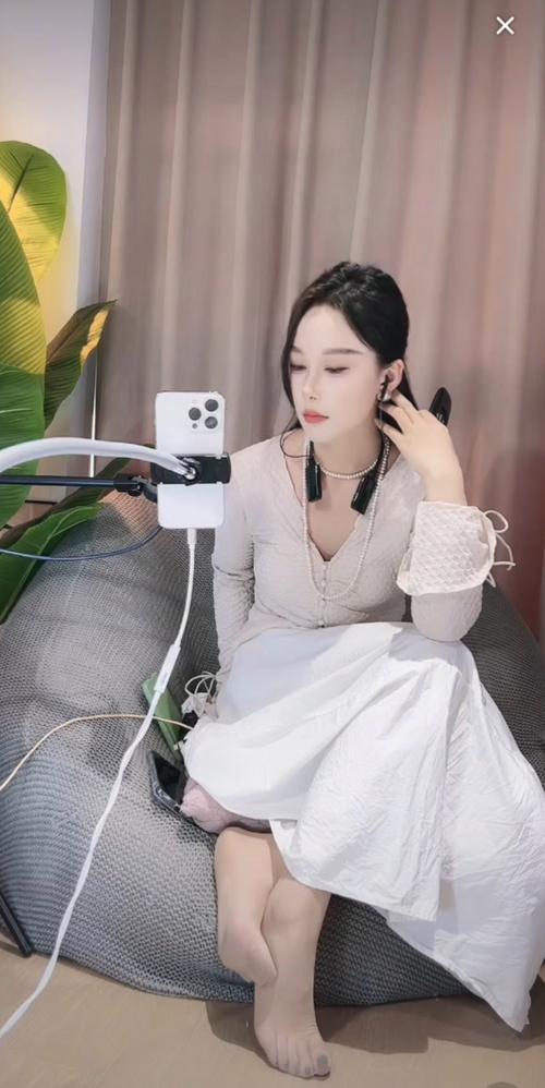 脚艺人是指什么？看完这篇你就明白啦！