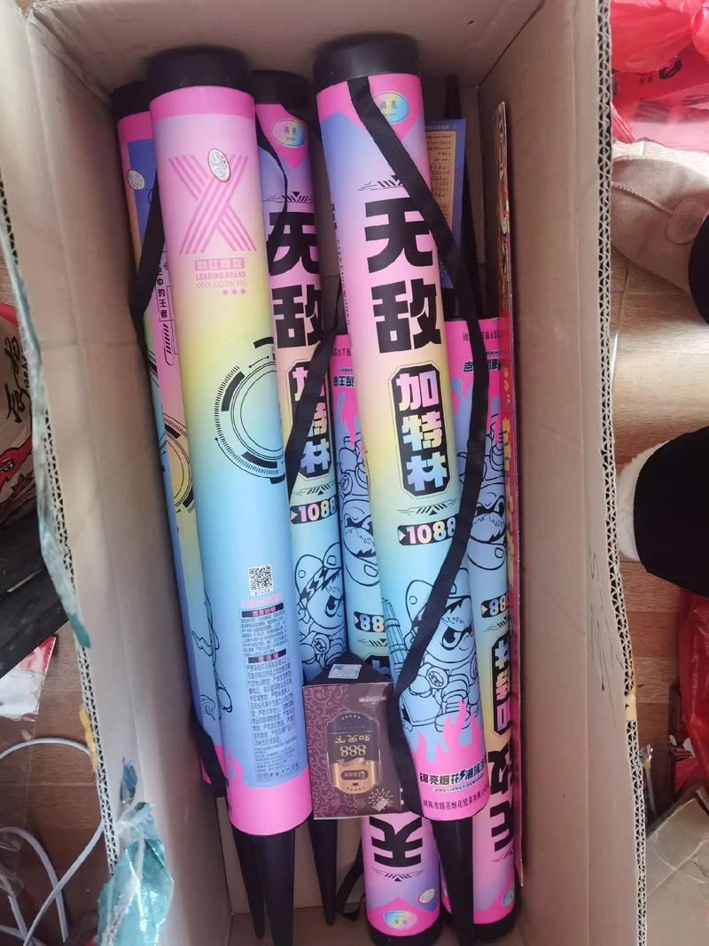 想买加特林烟花，多少钱合适？不同款式价格有差吗？