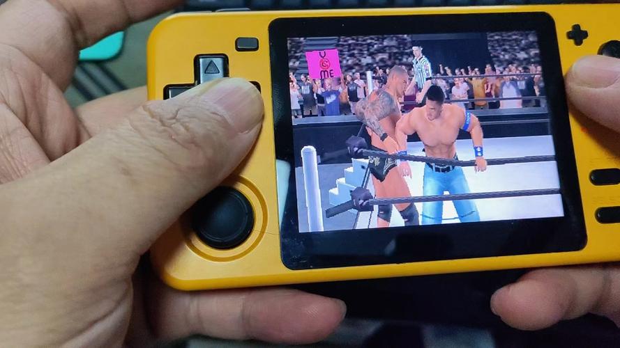 美国职业摔跤联盟2009游戏,现在还能玩吗?