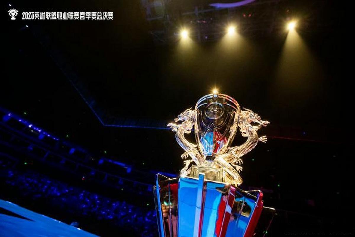 LOL春季总决赛精彩回顾：JDG夺冠之路与巅峰对决