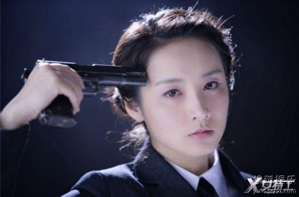 女神枪手：巾帼不让须眉，枪林弹雨中的英雄传奇
