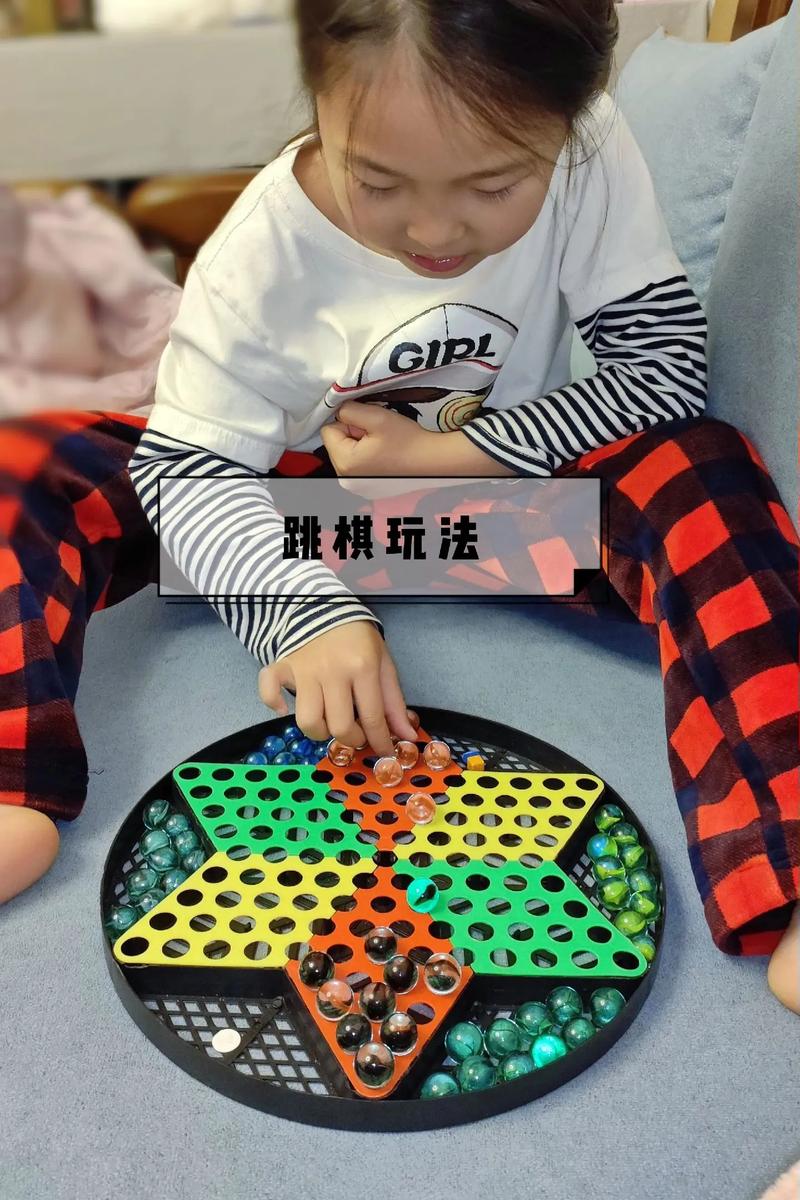 免费畅玩的国际跳棋小游戏，和全球玩家一起竞技！