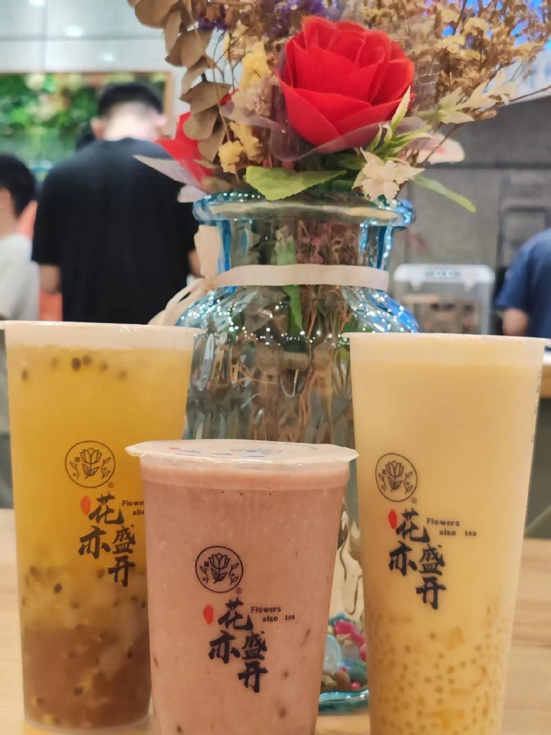 入秋第一杯奶茶图片合集：超多奶茶图片，满足你的味蕾