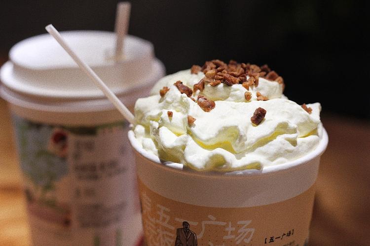 入秋第一杯奶茶图片合集：超多奶茶图片，满足你的味蕾