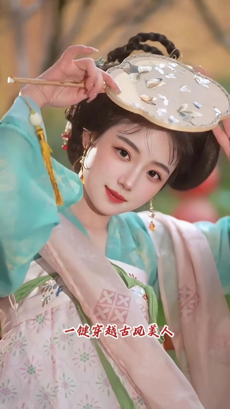 古风美女换装大全：超多精美服装任你挑选