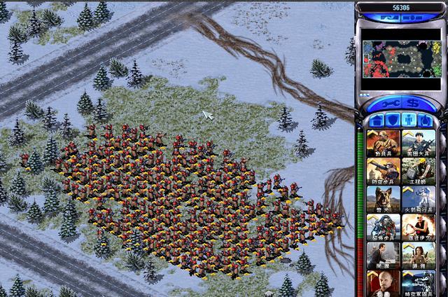 红警2变态地图包下载：超多地图任你玩！