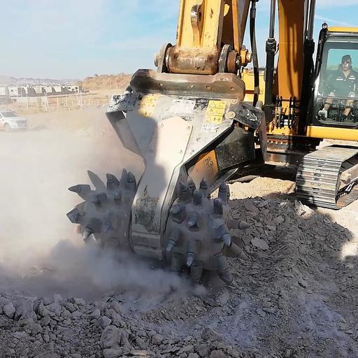 最新红警2狂狮怒吼修改器：资源无限，建筑秒建！