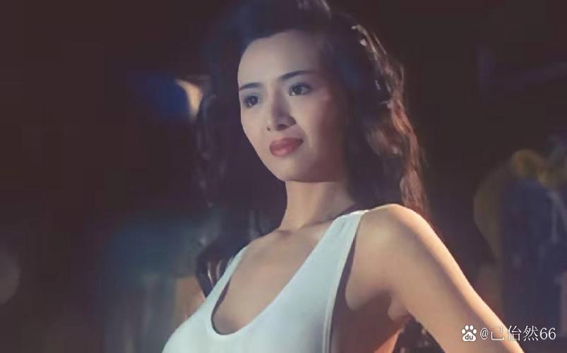 艳星21点版本大全：揭秘香港艳星传奇人生