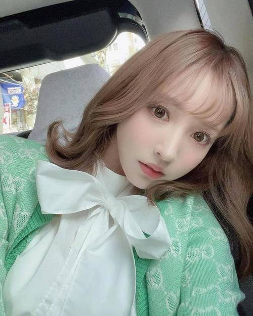 我为情狂绅士游戏：真人互动体验，揭秘三上悠亚隐退事件