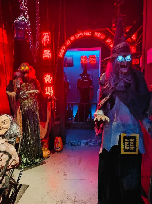 逃出恐怖鬼屋：解谜逃脱，惊悚刺激等你来挑战！