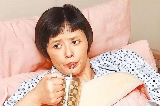 她是堕落的千金：吸毒、牢狱、跳楼，人生有多荒唐