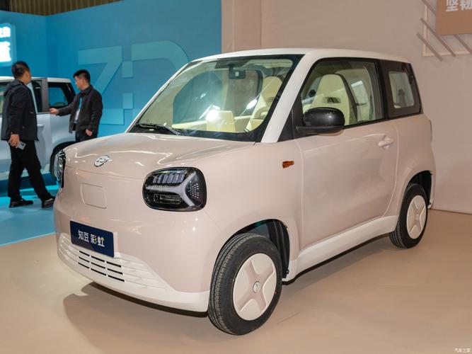 知豆租车网：低价租电动汽车，环保出行新选择