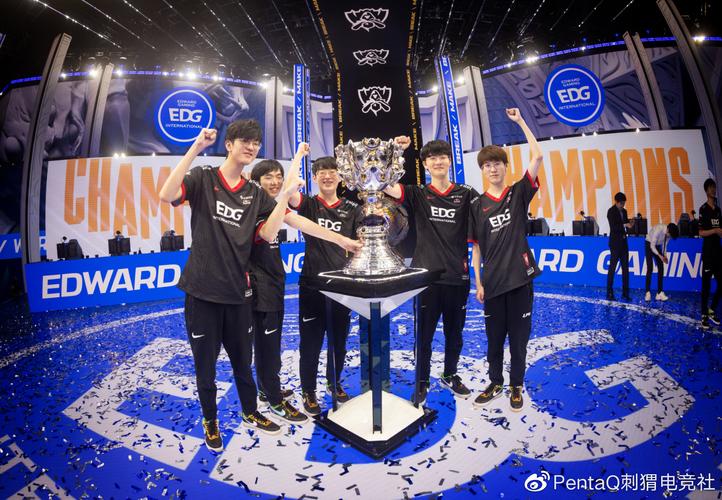 S11总决赛：EDG3：2击败DK，LPL赛区扬眉吐气！