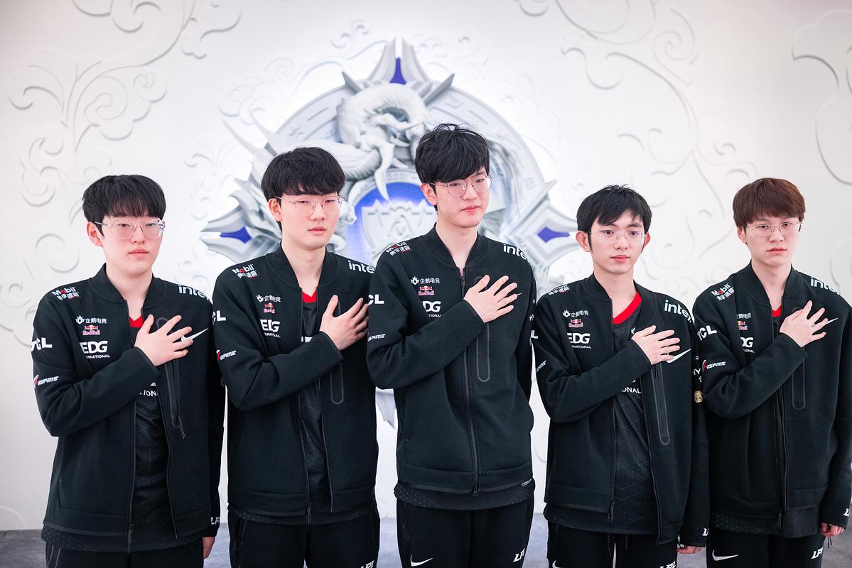 S11总决赛：EDG3：2击败DK，LPL赛区扬眉吐气！