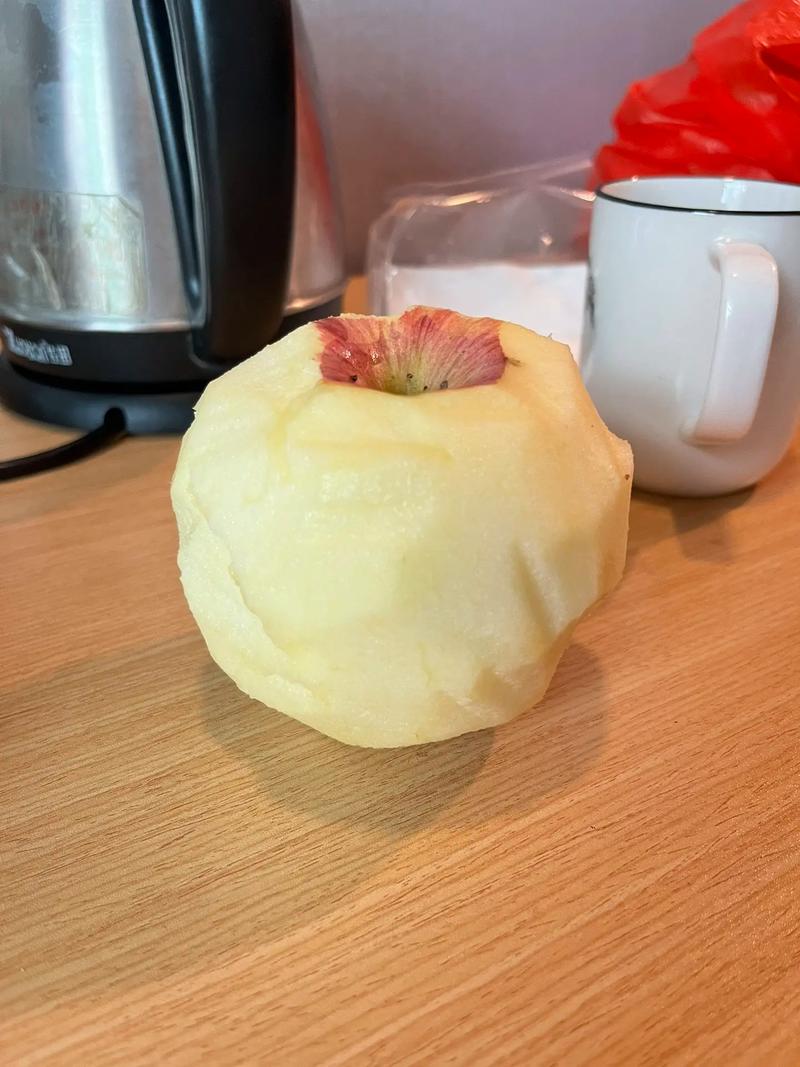 苹果削减产量是真的吗？想买iPhone的朋友要注意这几点！