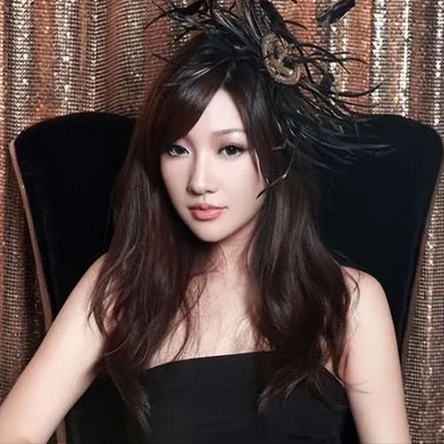 王希怡个人资料深度解析：她是如何俘获魔术师刘谦的？