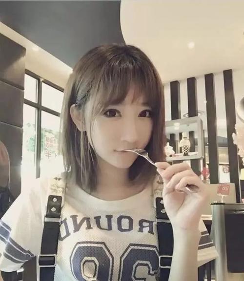 斗鱼郭mimi有哪些名场面？盘点那些年不容错过的精彩瞬间！