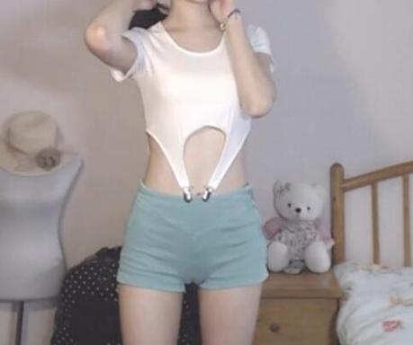 斗鱼郭mimi有哪些名场面？盘点那些年不容错过的精彩瞬间！