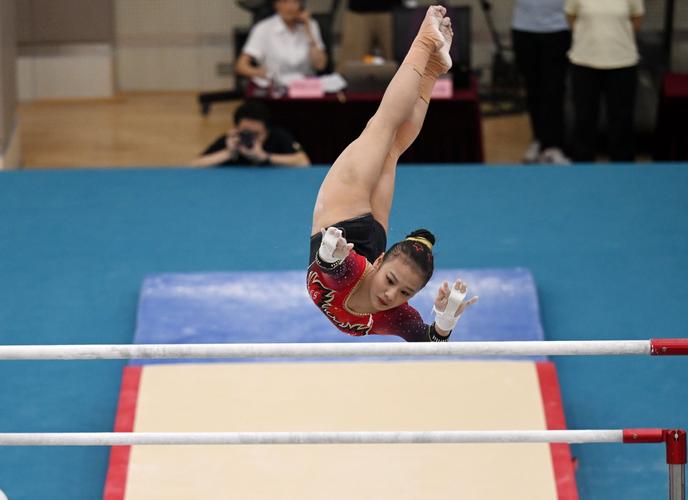 体操运动员比赛前心态怎么调整？专家教你3个放松技巧！