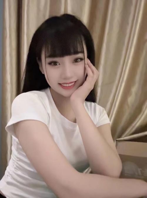 情窦初开的小姑娘有啥变化？专家解读心理和情绪指南！