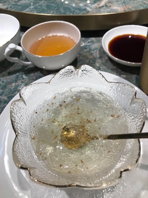 燕无归喜欢吃什么甜点？(这些甜食让他欢喜无比)