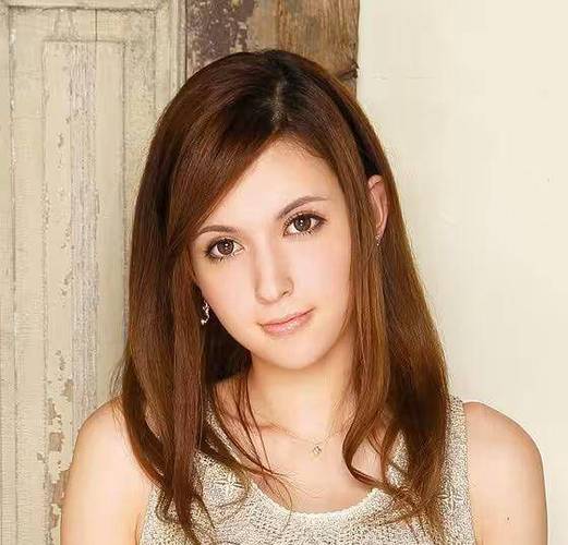泷泽萝拉内涵图效果如何？(揭秘图片吸引力秘籍)