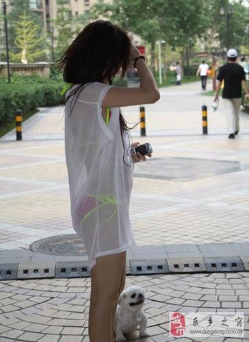 郭美美度假晒比基尼照引热议？最新照片曝光引围观！