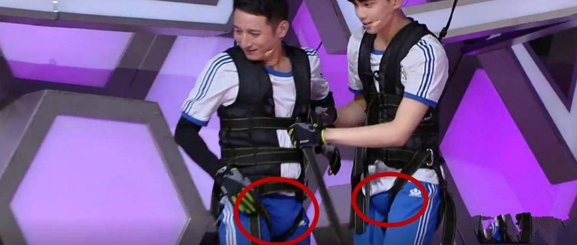 为什么明星都穿男士吊带裤？今年最火的3个搭配