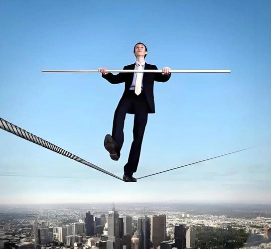 走钢丝游戏平衡技巧(高手教你不摔秘诀)