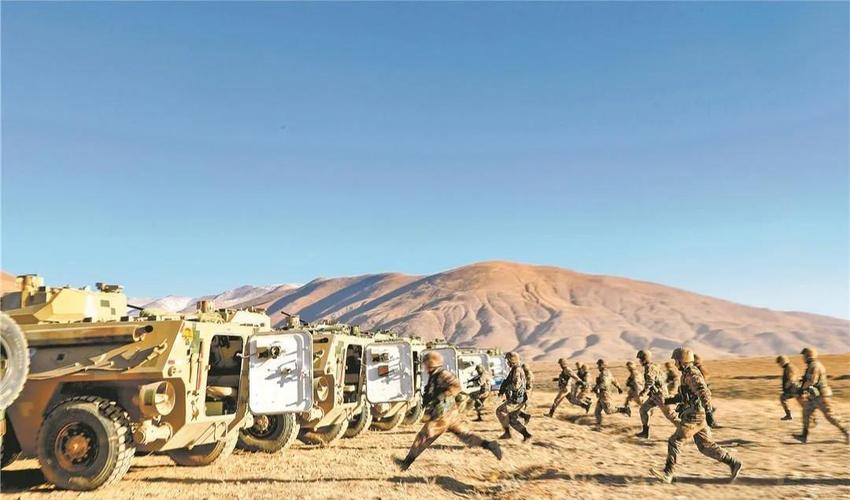 横版山地战操作难吗？新手速成攻略一次搞定！