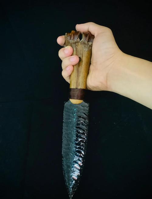 黑曜石之刃咋用强？高手实战连招技巧分享！