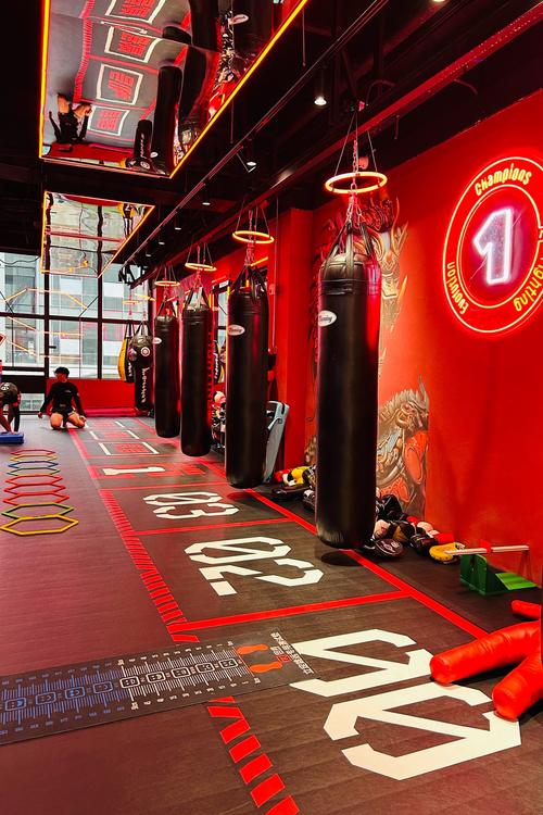 拳击俱乐部环境哪家好?对比场地差异做选择!