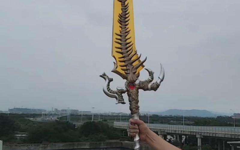 蚩尤的武器真相！虎魄刀并非青铜而是陨铁打造