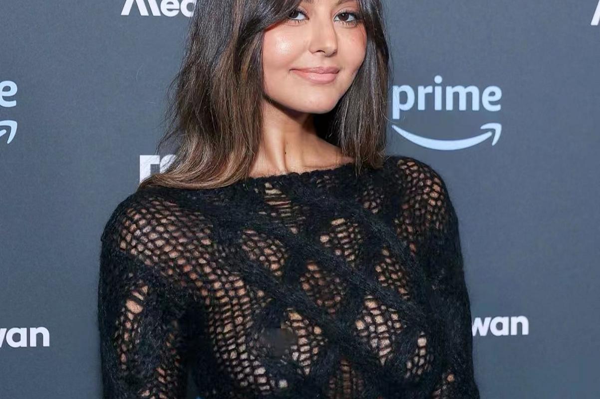 萨伊娅-德哈尔唱过什么歌？盘点她最火的3首年度金曲