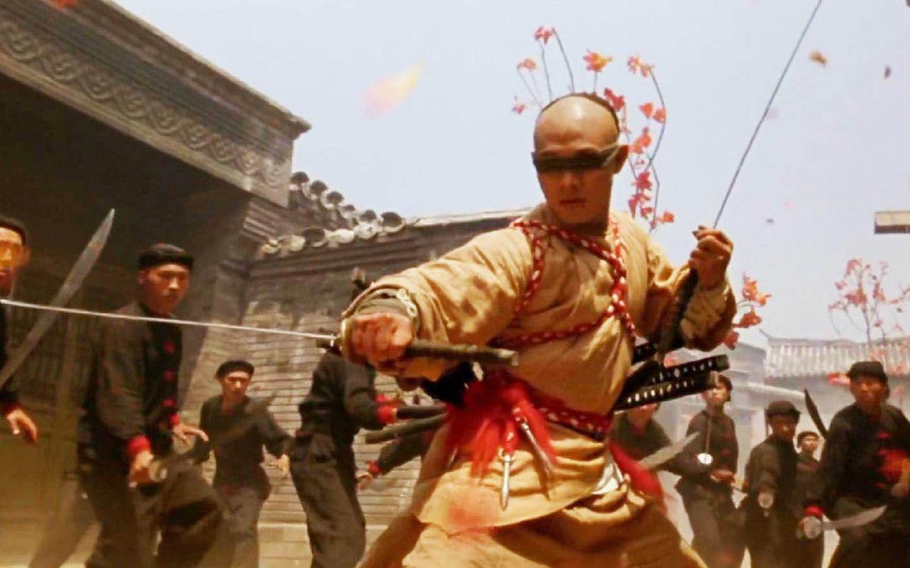 李连杰的方世玉打戏有多精彩？几个瞬间绝对称绝！