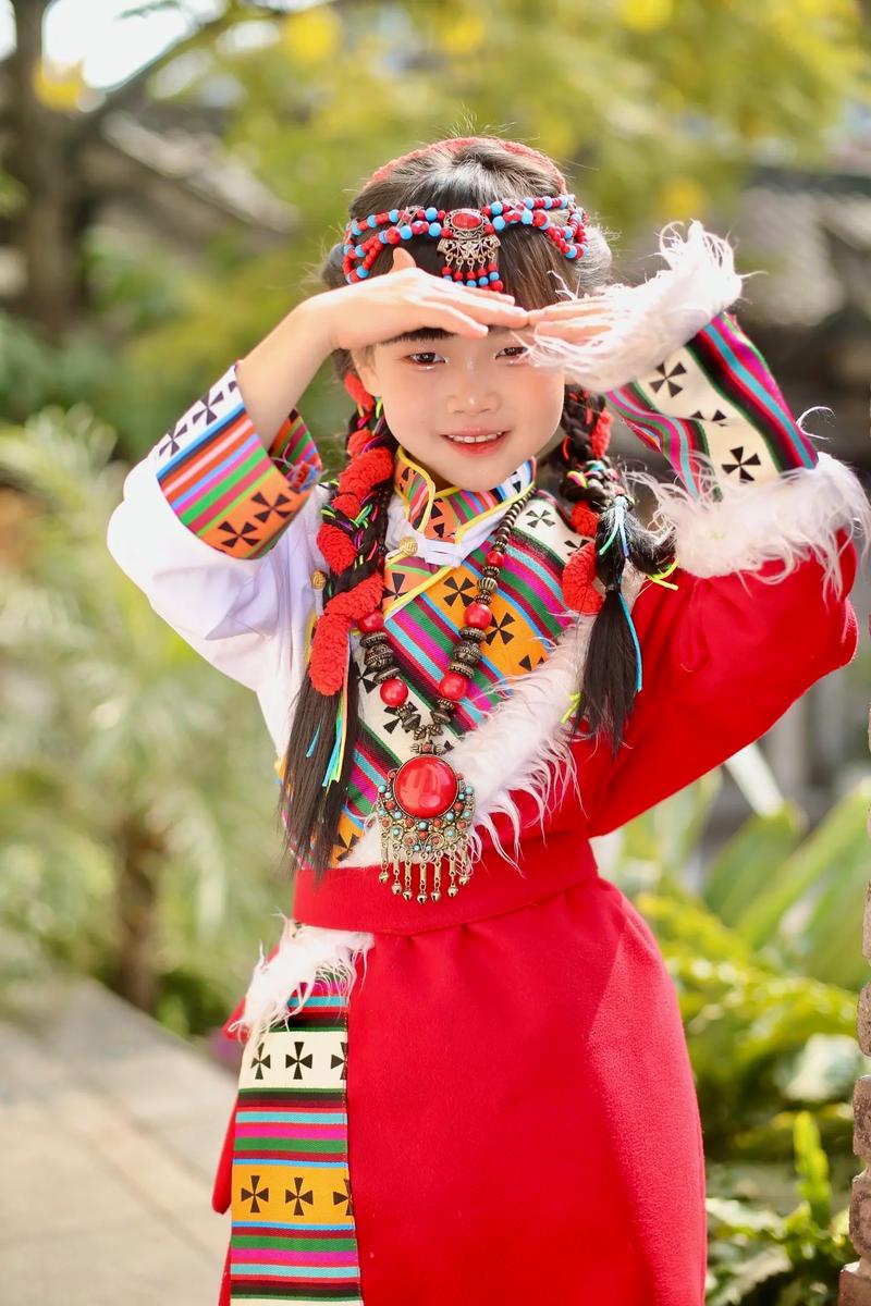 精灵女孩小卓玛好看吗？真实评价告诉你优缺点！