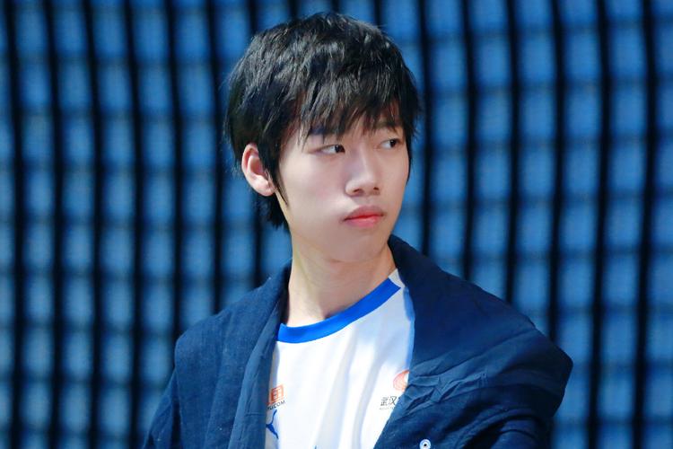 如何成为es战队老板？必备条件和步骤解析！