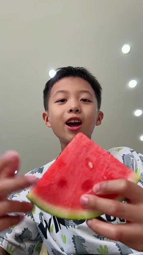 喝果汁比赛小朋友能参加？年龄规则全解析