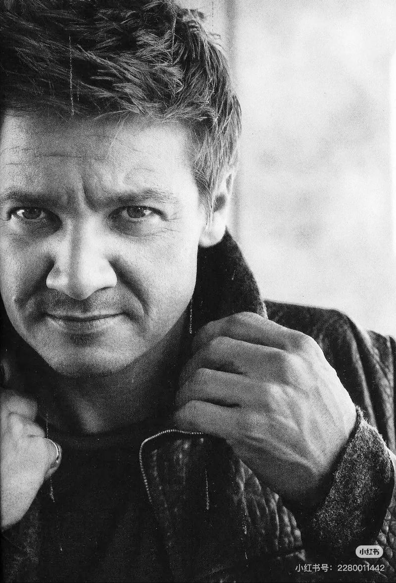 杰瑞米-雷纳演过哪些电影？这几部经典绝对不容错过！