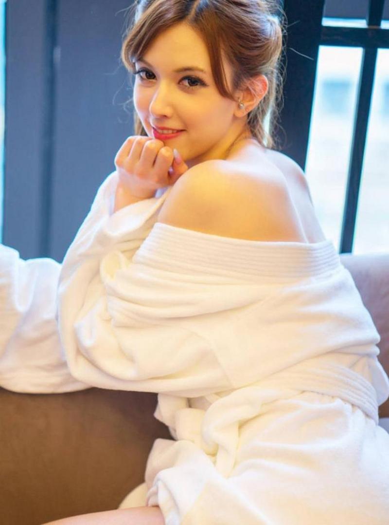 想要泷泽萝拉截图合集？免费获取技巧就在这里！