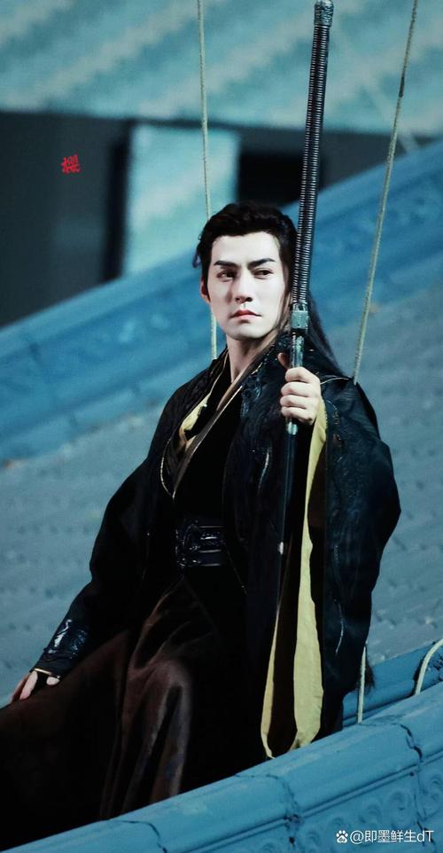 天涯明月基男主最后和谁一起？深度解析结局感情线