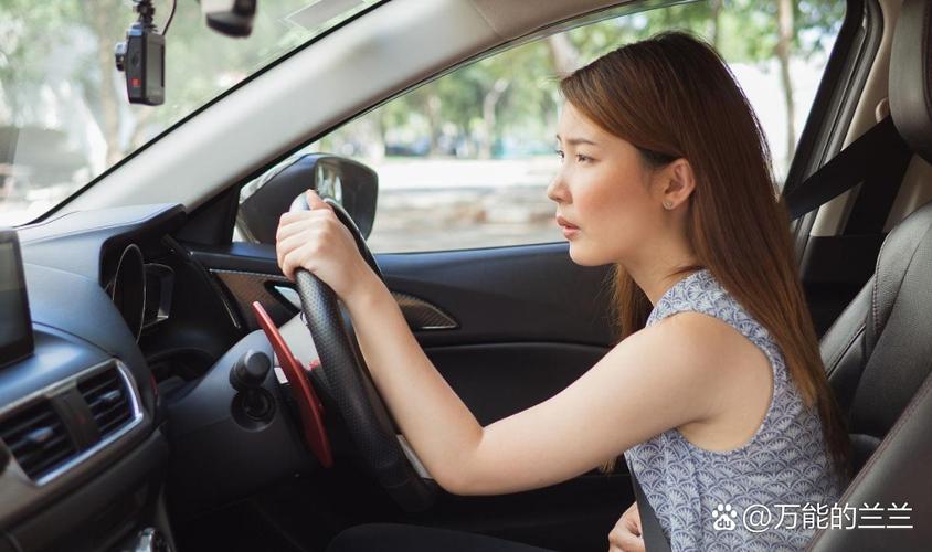 开车40分钟有痛感有声音怎么回事？原因及解决小妙招