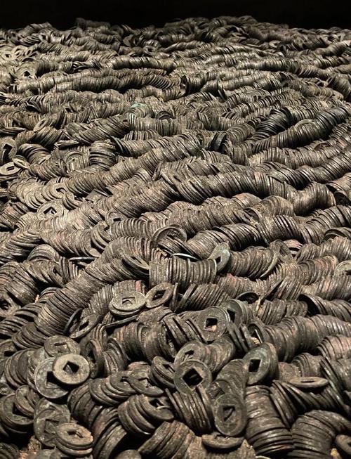 腰缠万贯的一贯