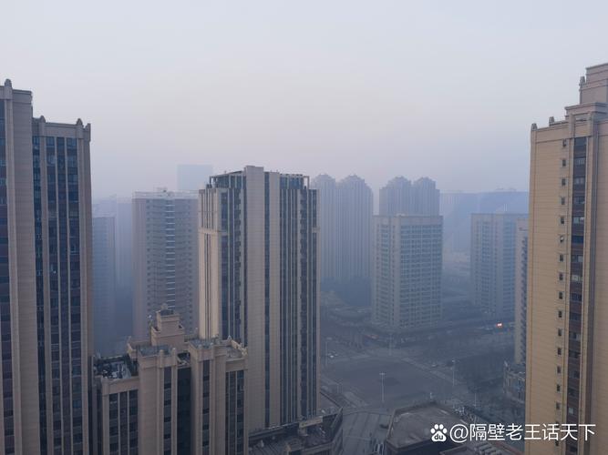 灰霾天高层空气好是假的？别信，专家揭秘实情！