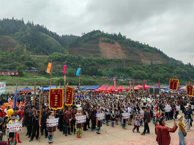 三月三歌节是哪族盛会？多民族对歌踏青必备指南