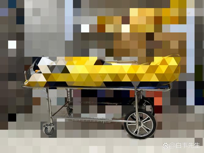 殡仪服务中的力学艺术：抬棺团队的技术革新与人文平衡