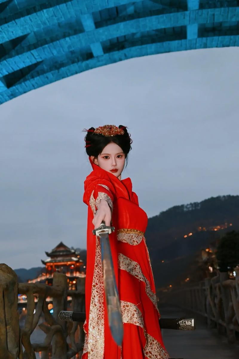 龙葵cos男生能做吗？关键看这些造型秘诀！