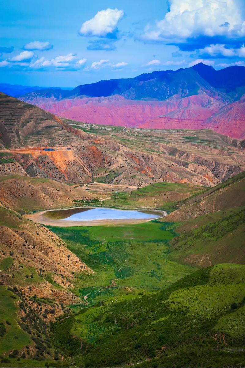 位于青海拥有高原小江南之称的是哪里？揭秘这5个景点风光无限！